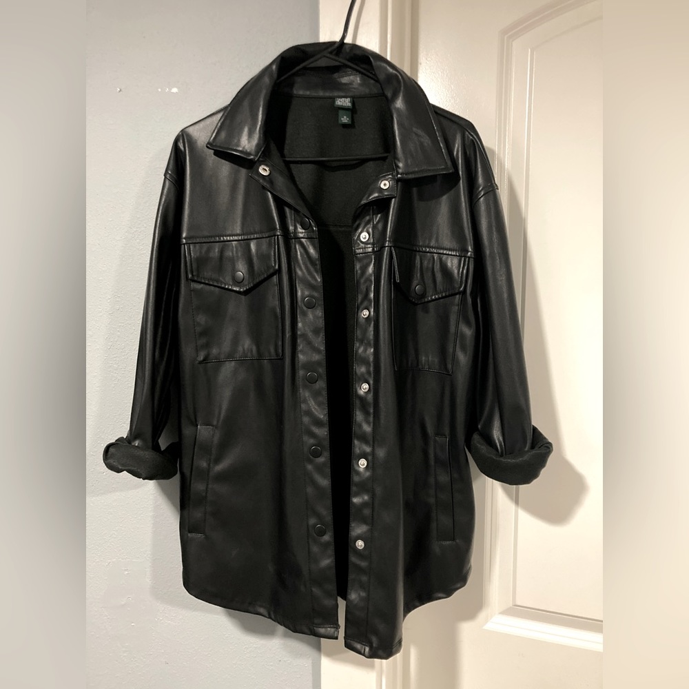 Pleather shirt/jacket/ 90s /oversize fit